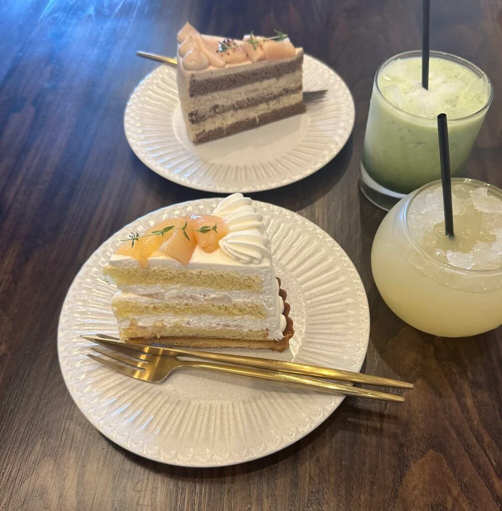 フルーツケーキ