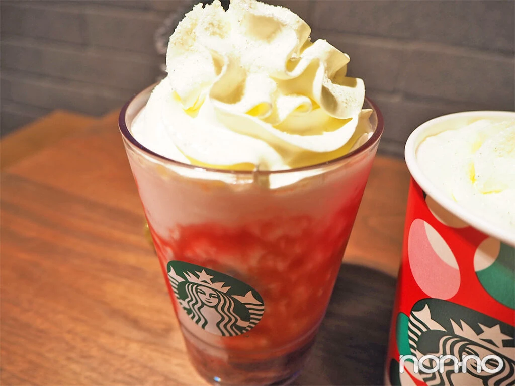 『メリーベリー ストロベリー フラペチーノ®』のホイップクリーム部分