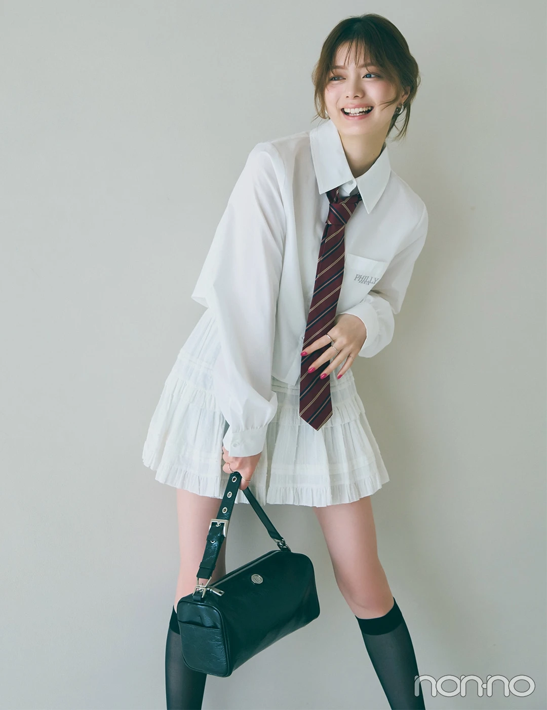 【non-no web】紺野彩夏が着こなす大学生の毎日コーデ