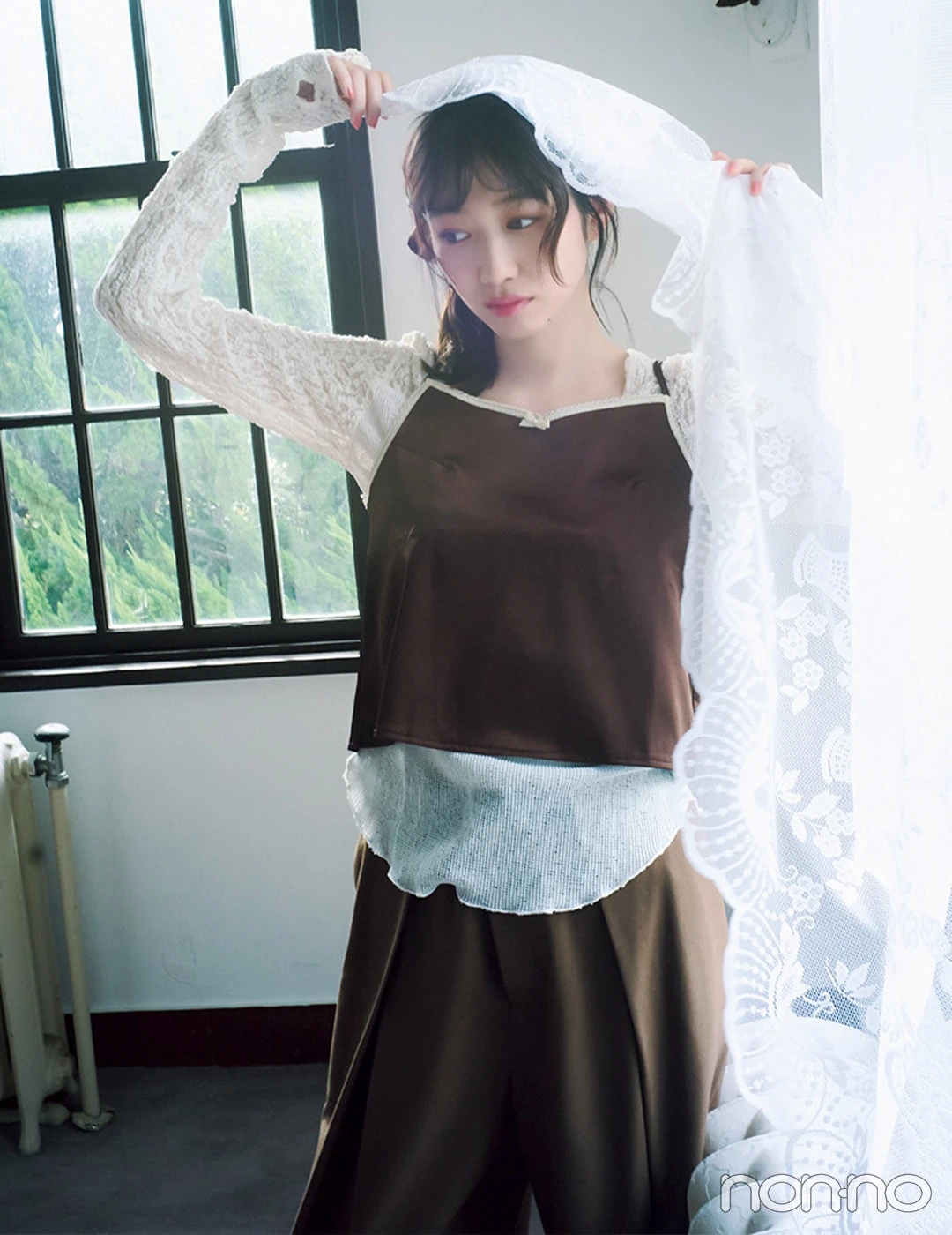 【non-no web】岡本夏美が着こなす大学生の毎日コーデ