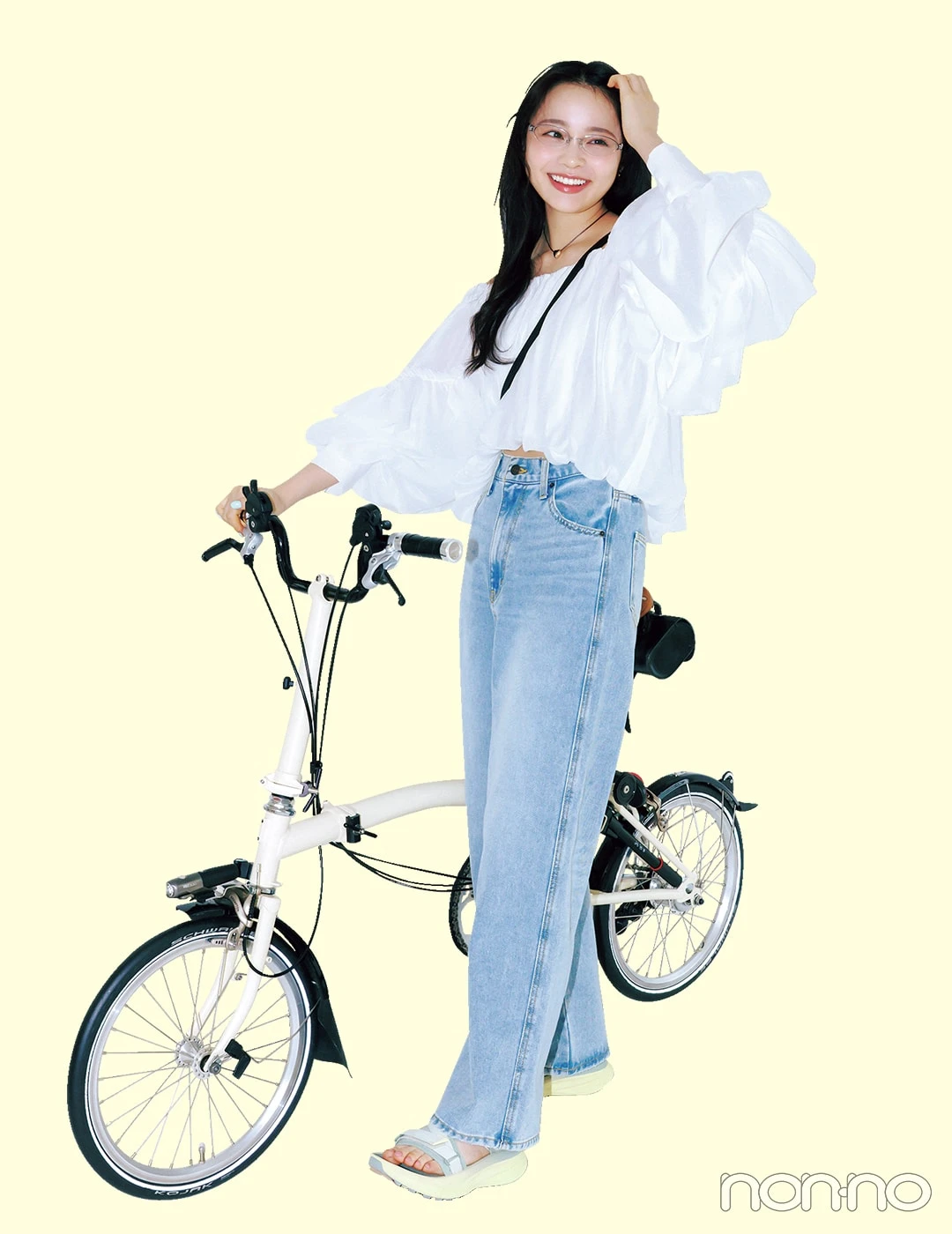 【non-no web】林芽亜里が着こなす大学生の毎日コーデ