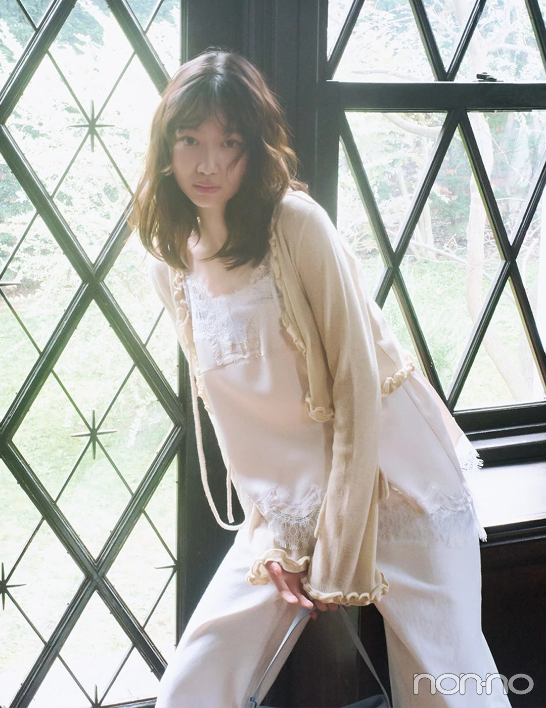 【non-no web】岡本夏美が着こなす大学生の毎日コーデ