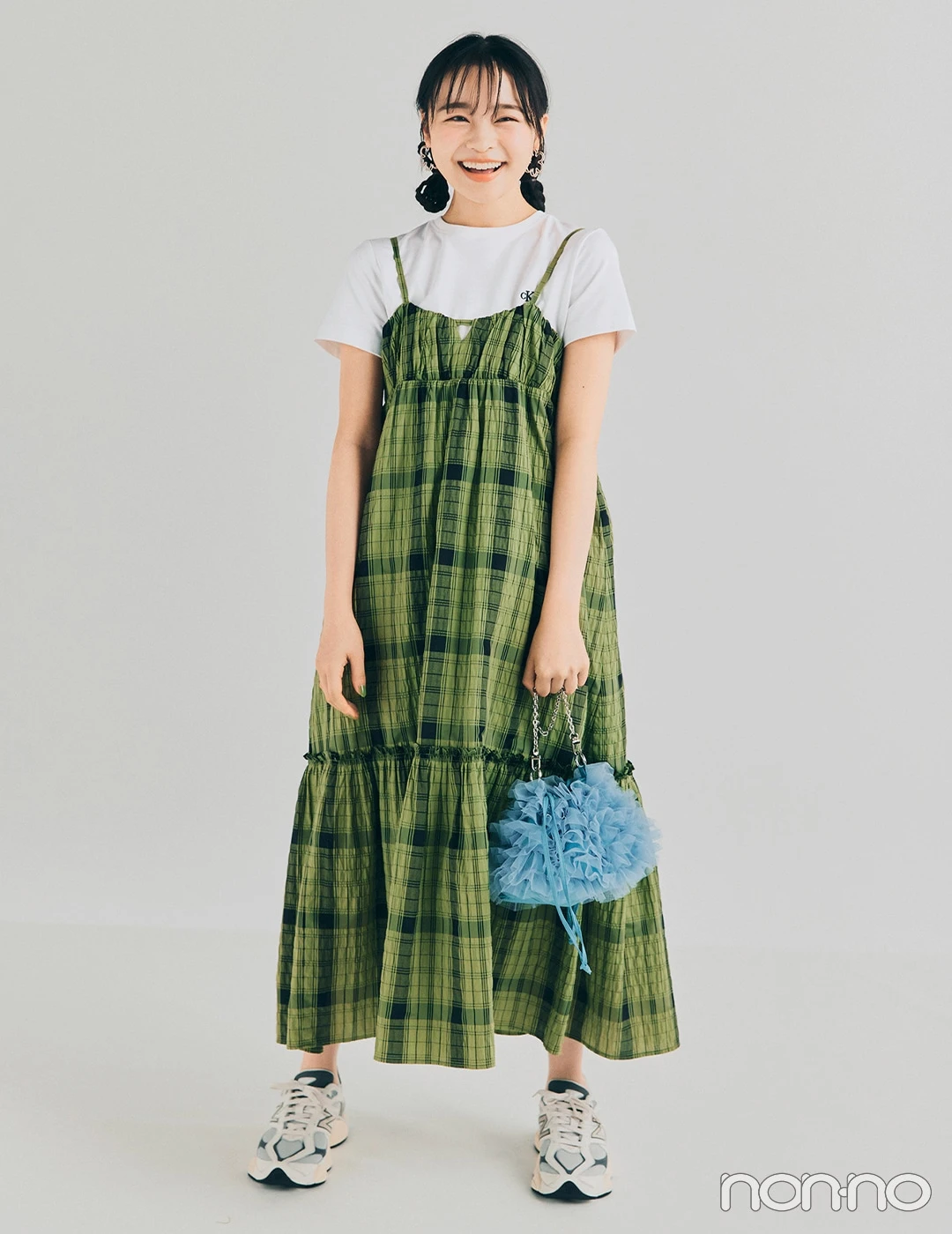 【non-no web】林芽亜里が着こなす大学生の毎日コーデ
