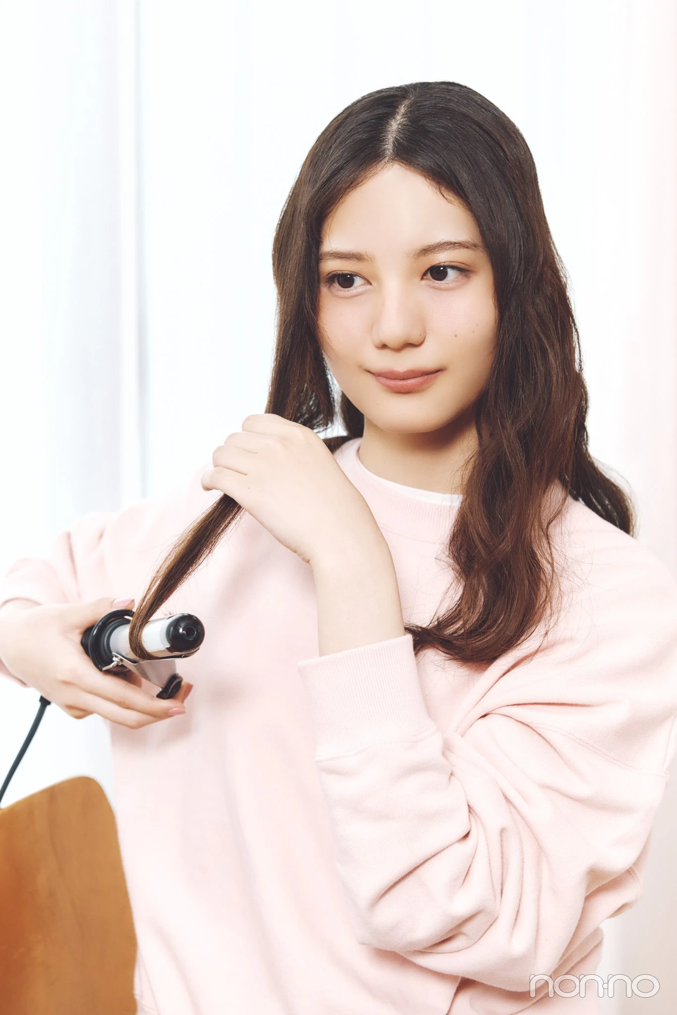 小坂菜緒のヘアアレ14daysのニット帽アレンジのプロセス①