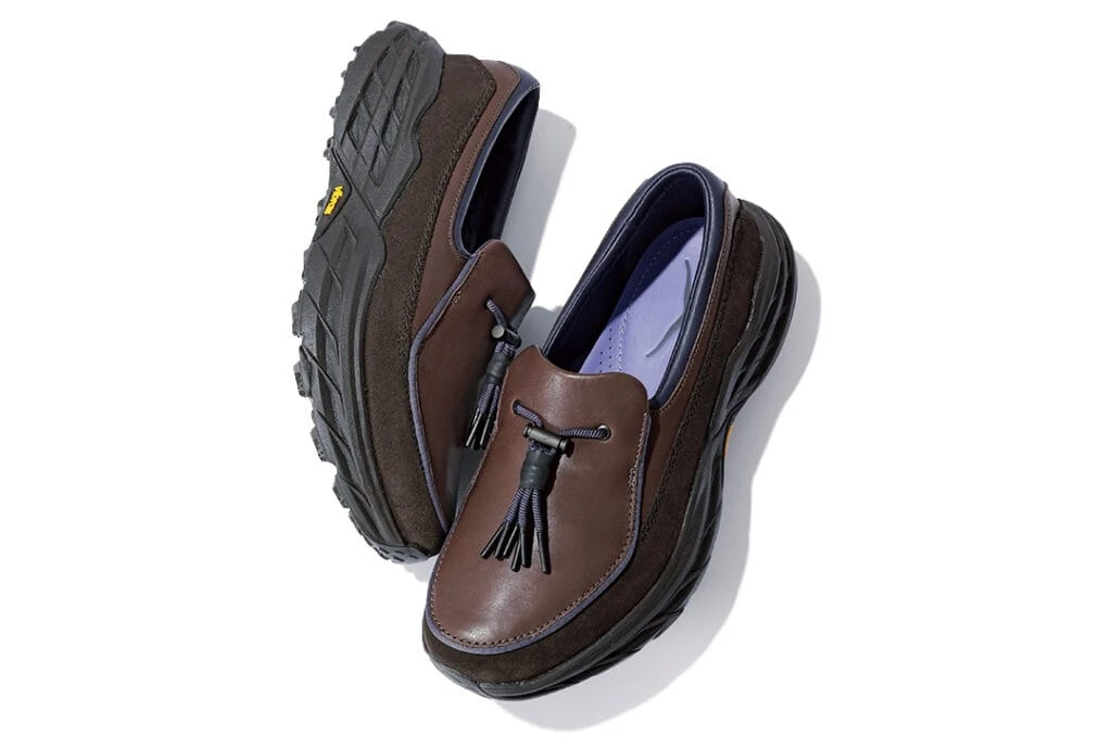 ローファー型スニーカー デッカーズ「SPEED LOAFER」