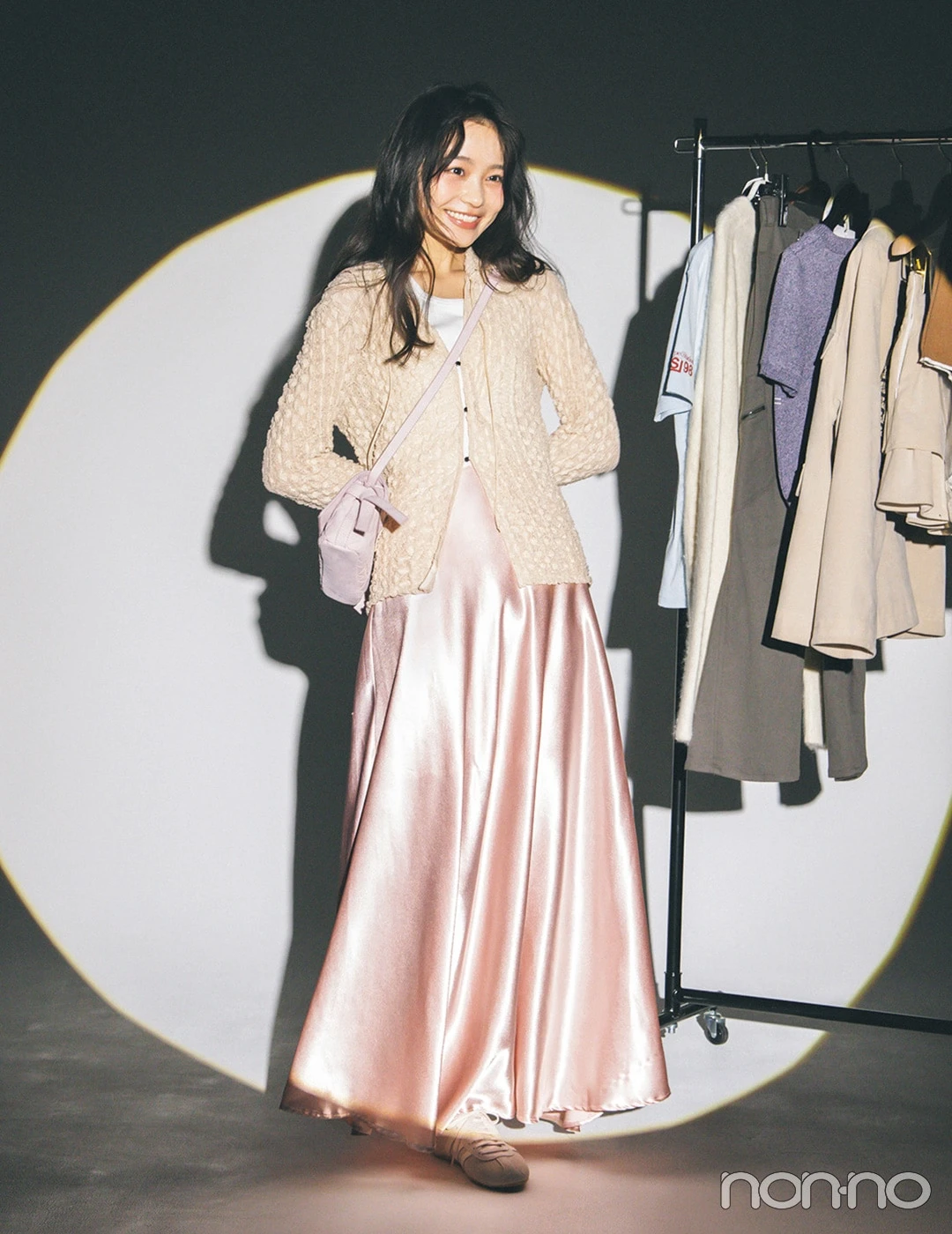 【non-no web】林芽亜里が着こなす大学生の毎日コーデ
