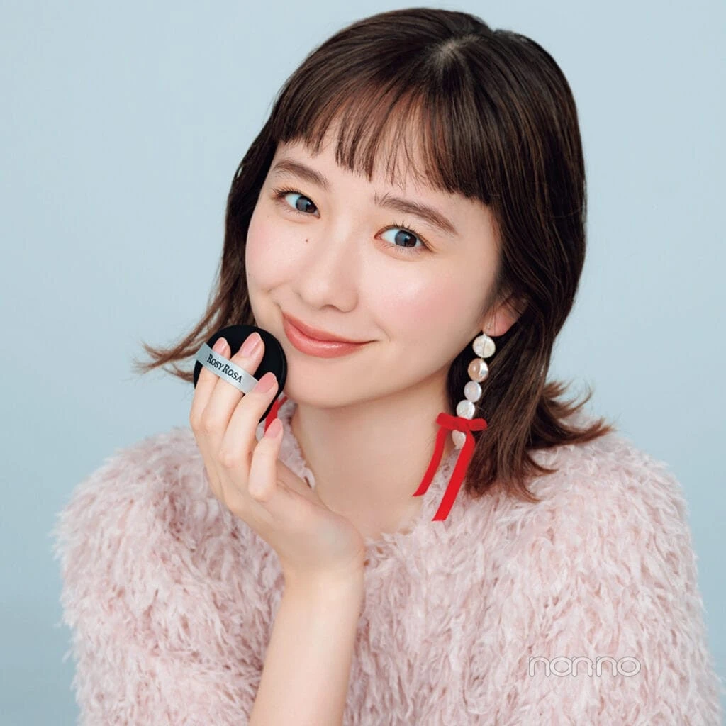 堀田真由 ROSY ROSAのマルチファンデパフでなりたい肌を叶えよう♡