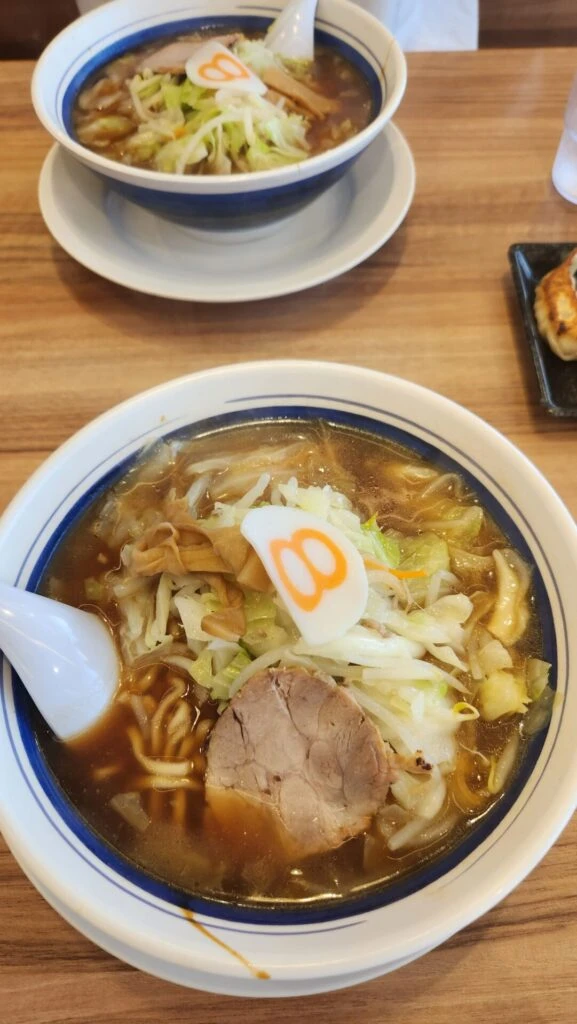 8番ラーメン 本店 石川県 加賀市 野菜ラーメン 醤油 餃子