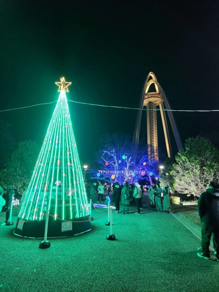 138タワー イルミネーション クリスマスツリー フォトスポット 一宮市 ツインアーチ