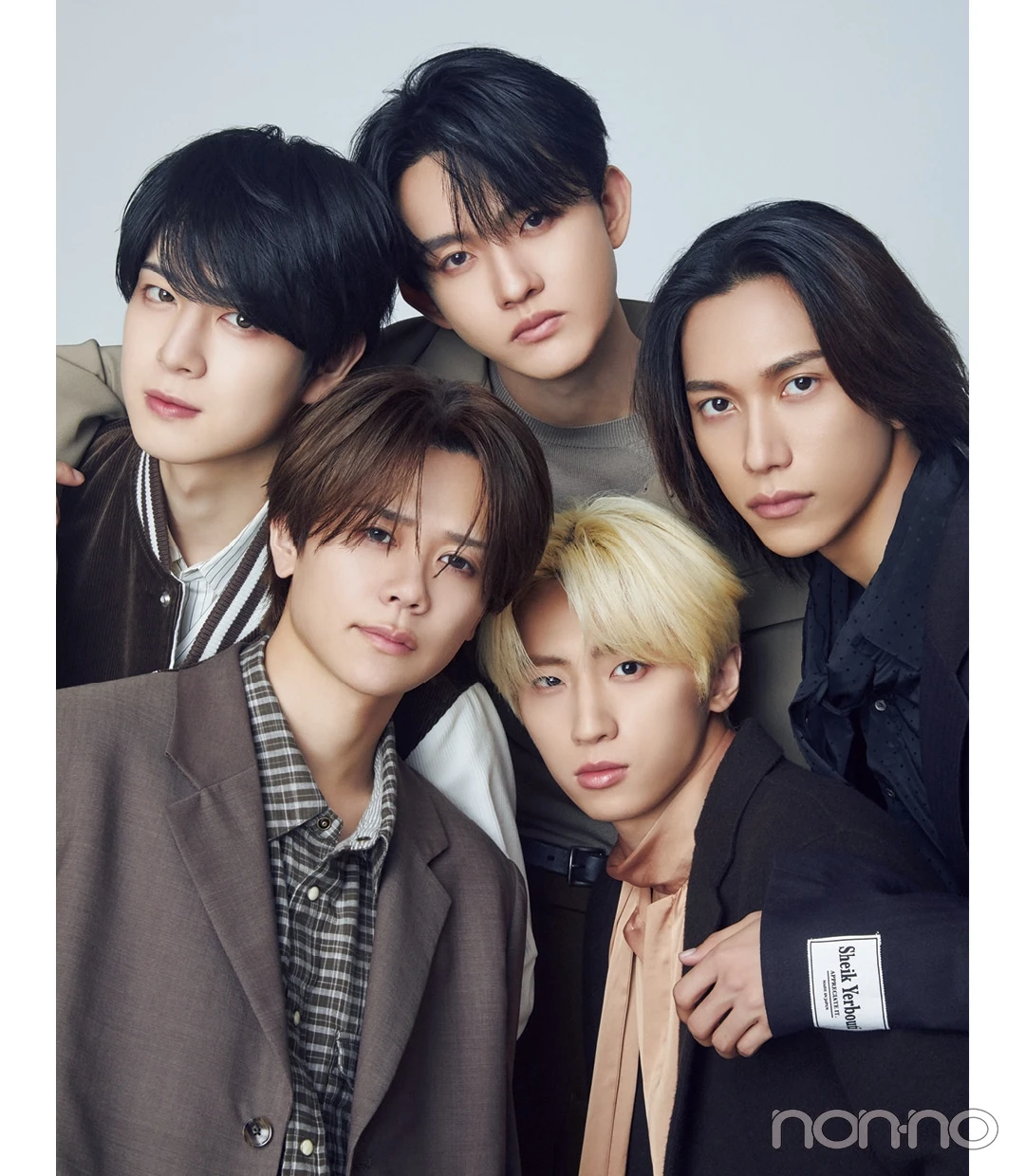 INI UNIVERSITY モデルカット10−2