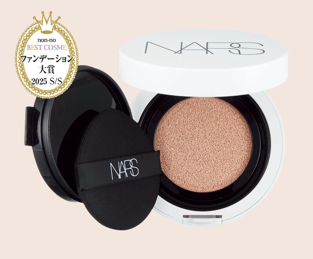 NARS ライトリフレクティング セラムクッションファンデーション