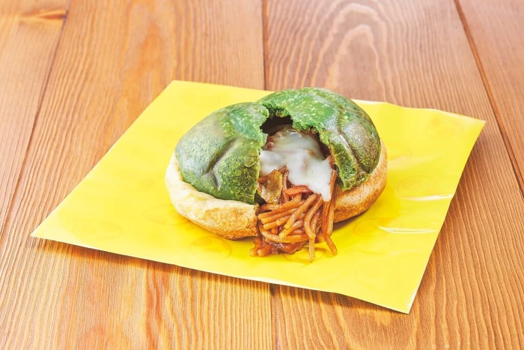 こうらのカルツォーネ ~焼きそば&チーズ~