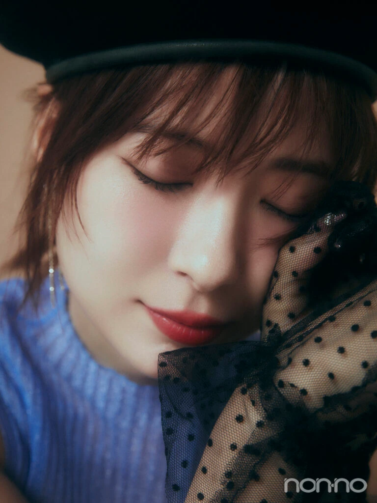 モーニング娘。’25生田衣梨奈さんが目を閉じているアップ写真