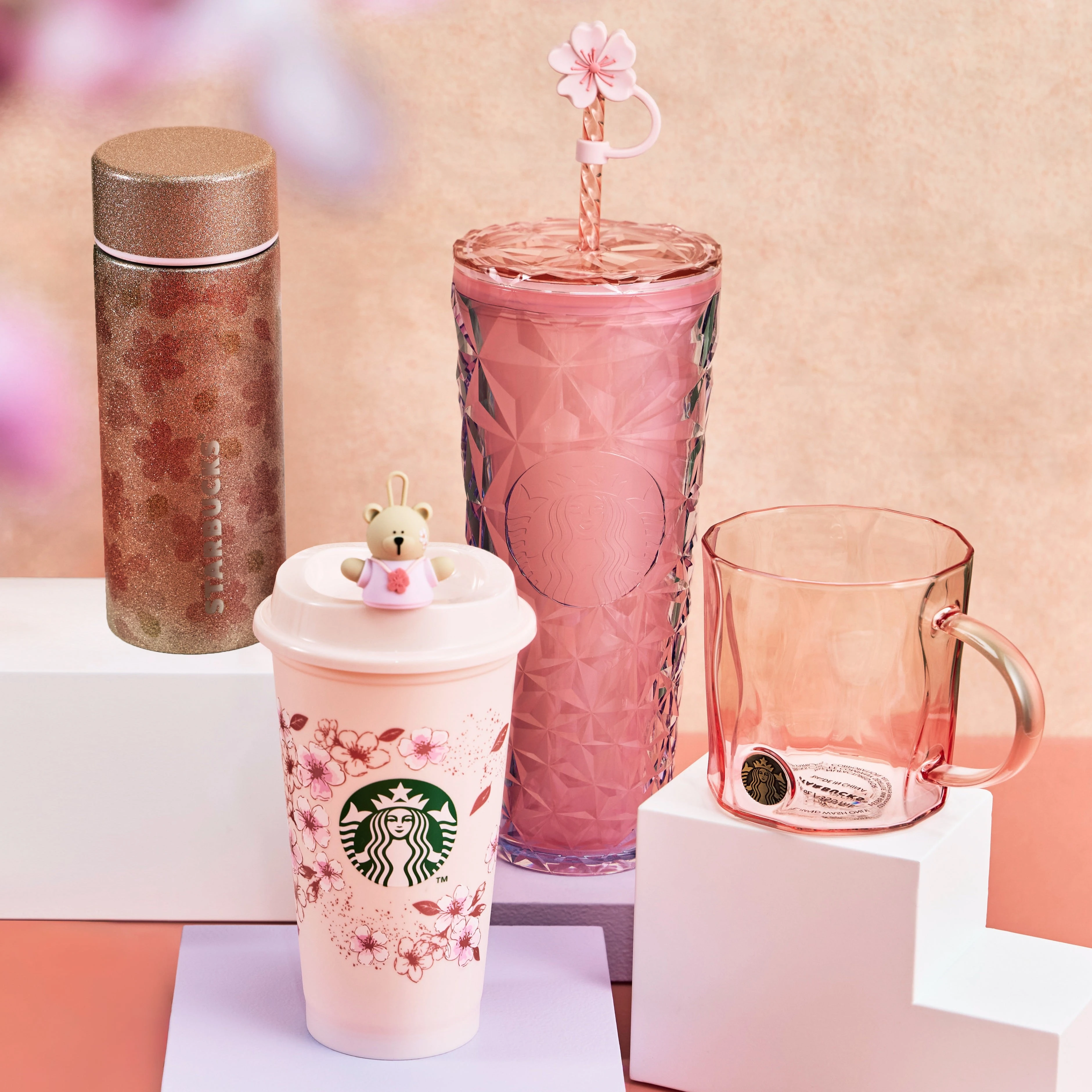スターバックスの新作・桜グッズ全30品一覧！ きらめくピンクに桜が