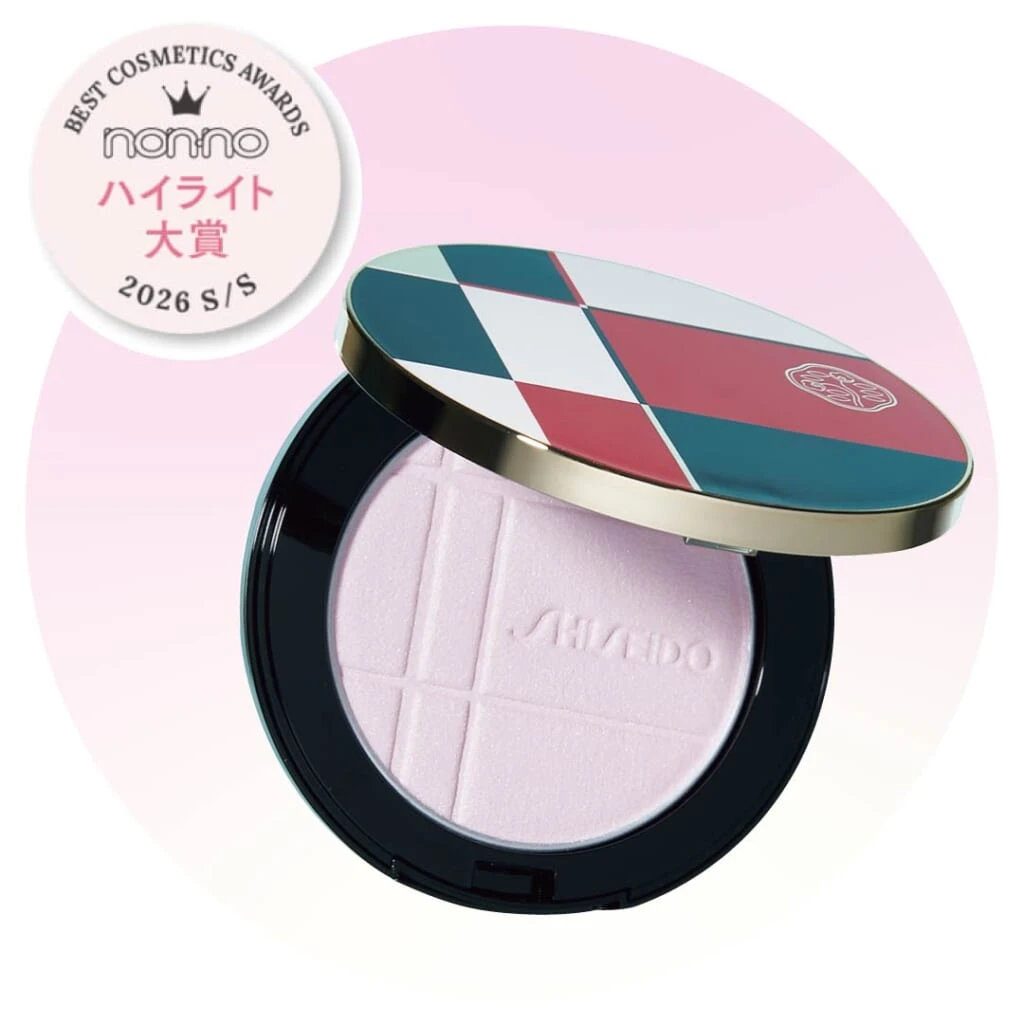 ハイライト大賞はSHISEIDO カラー+グロウ エンハンサー 01