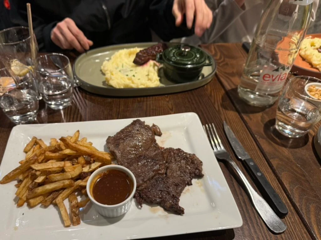 フランス大会で友野一希さんが食べたフランス料理1