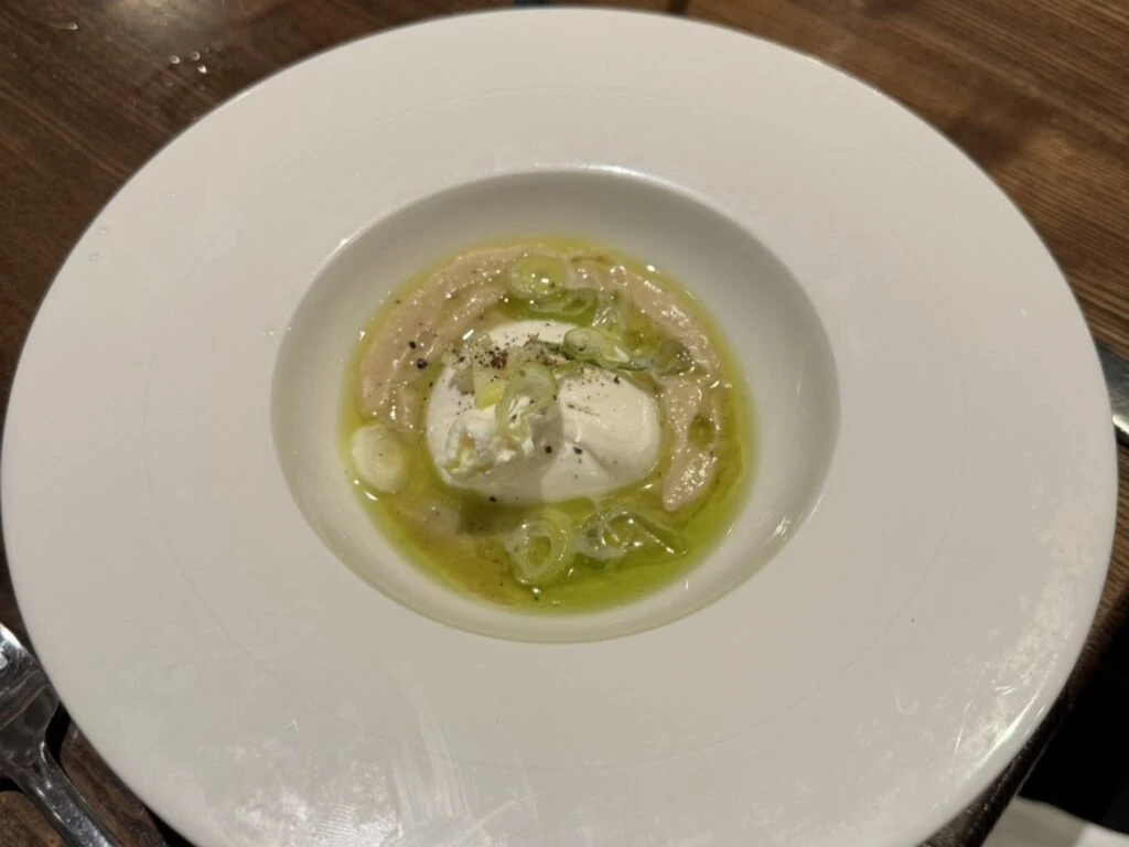 フランス大会で友野一希さんが食べたフランス料理2