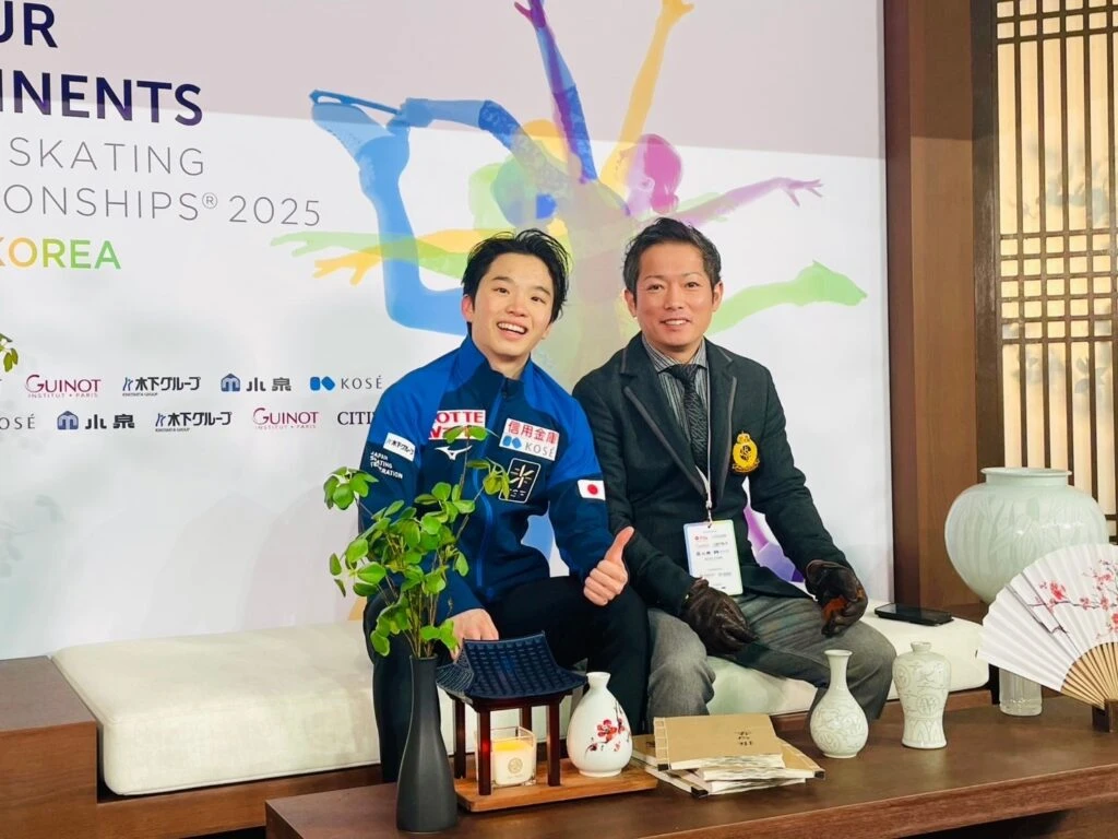 四大陸選手権キスクラでの友野一希さんと平池大人コーチ