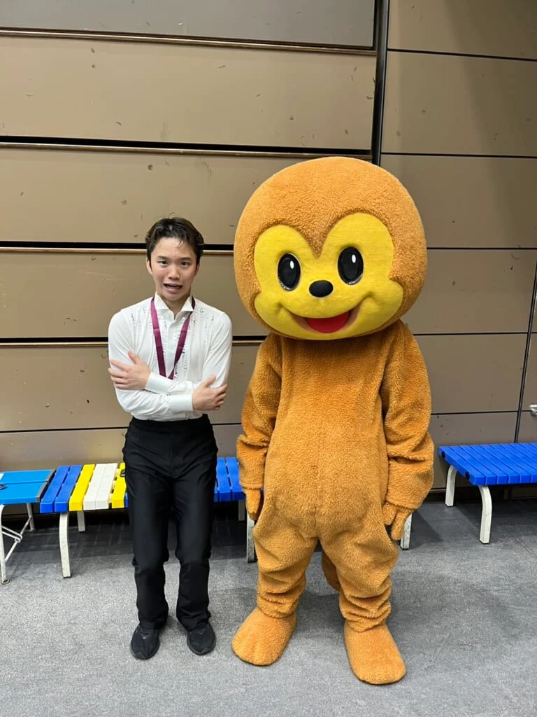 2026サマーカップでの友野一希さんとくるパーくん