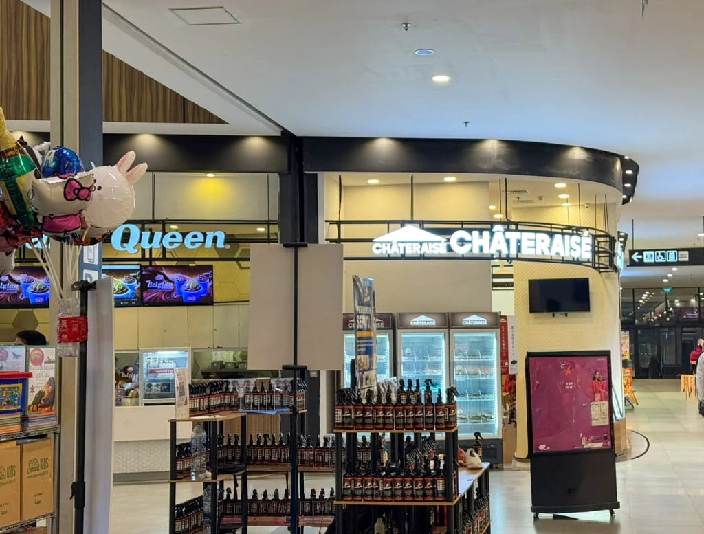 ジャカルタのイオンモールのシャトレーゼ