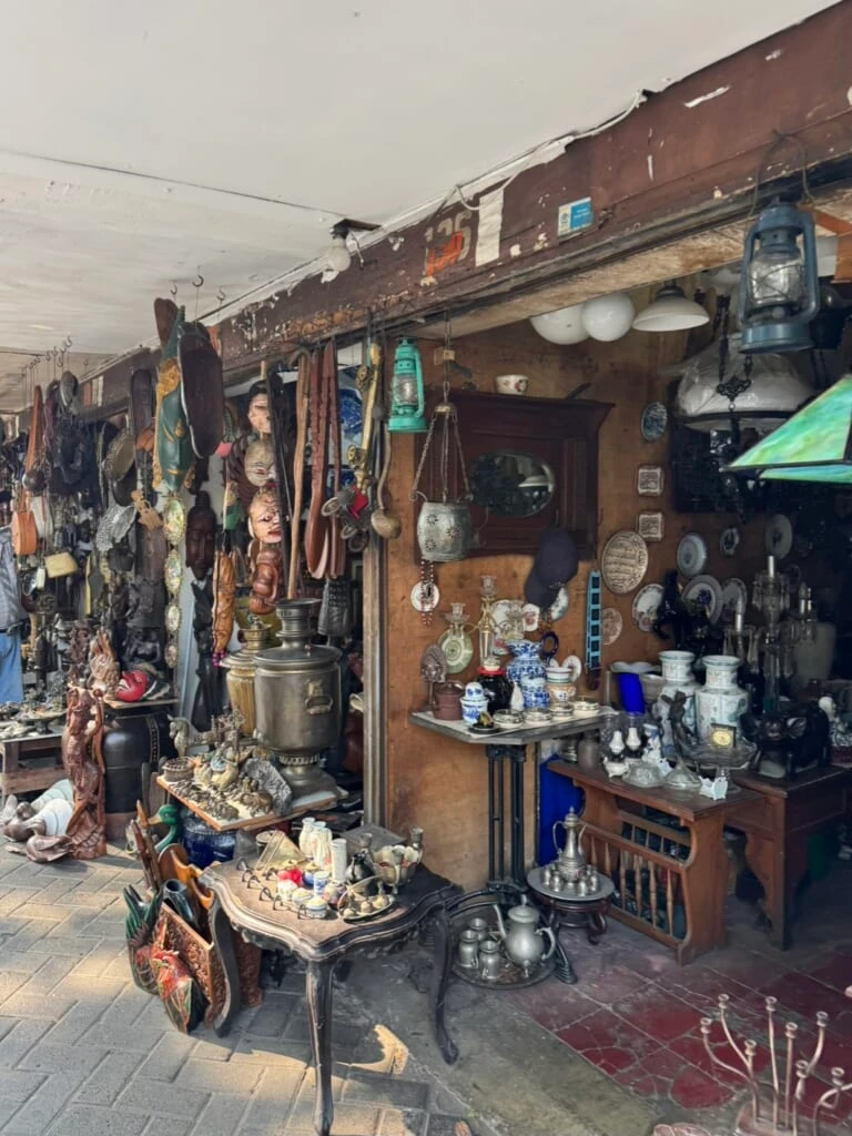 アジアンオープントロフィーのジャカルタの街の様子(友野一希さん撮影)
