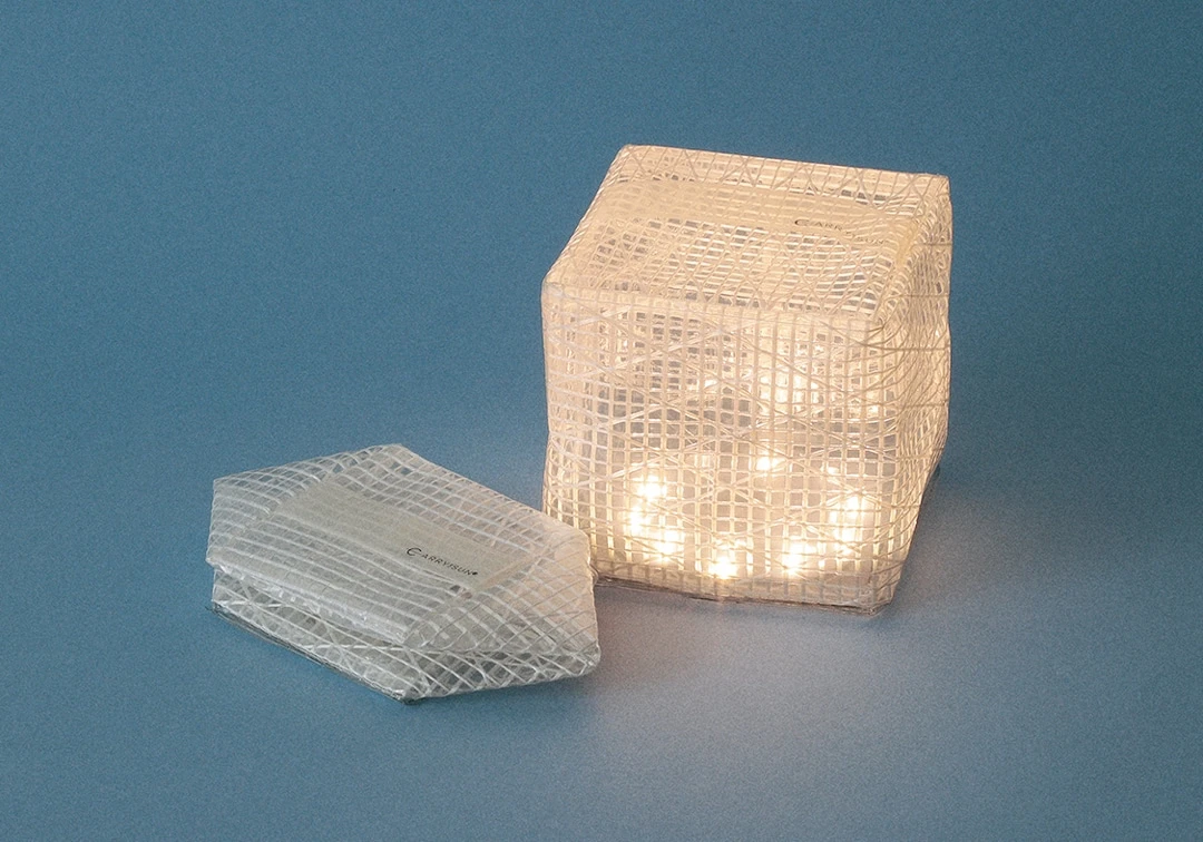 おしゃれな防災グッズ-たためるLEDランタン
