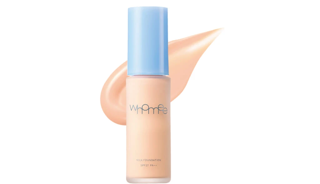 フーミー ミルクファンデーション ブロッサム SPF27・PA++ 27ml¥3190/WinC