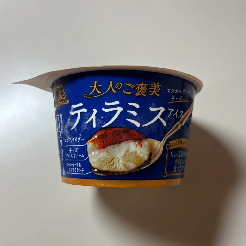 森永製菓　ティラミスアイス パッケージ 真横