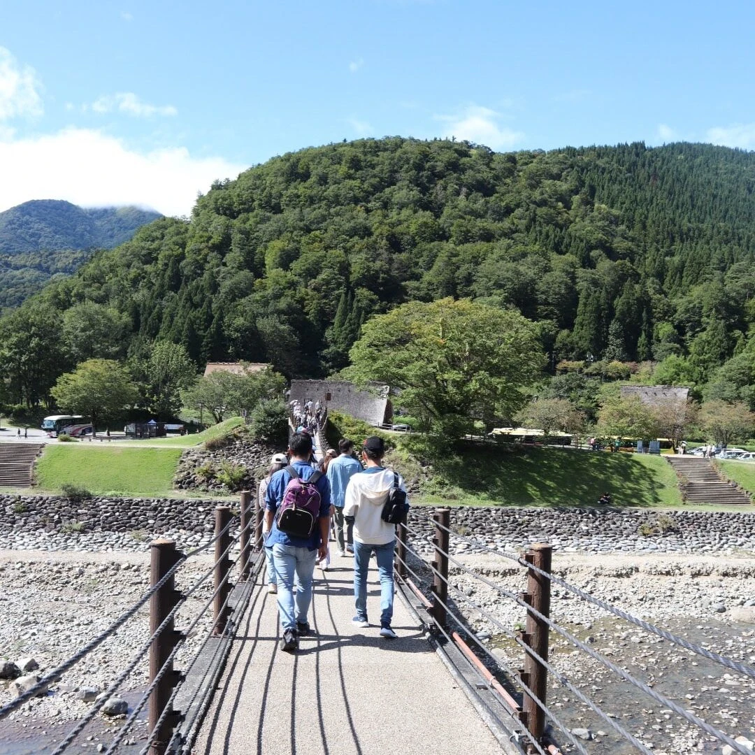 白川郷　であい橋