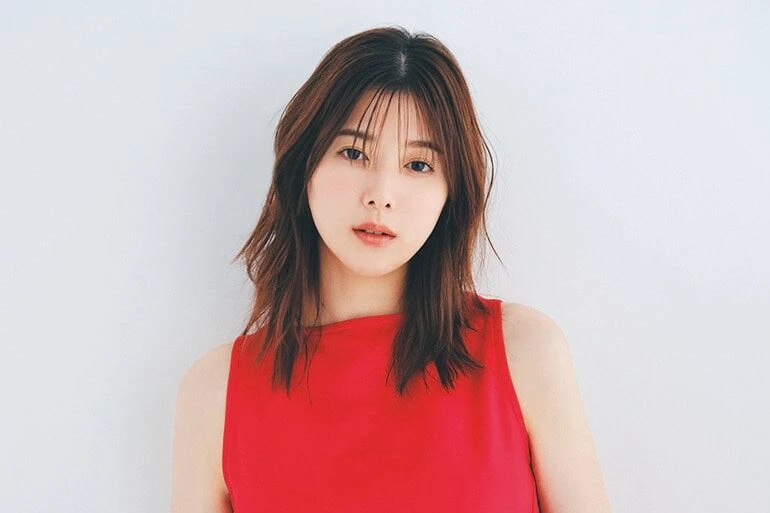 渡邉理佐のプロフィール画像
