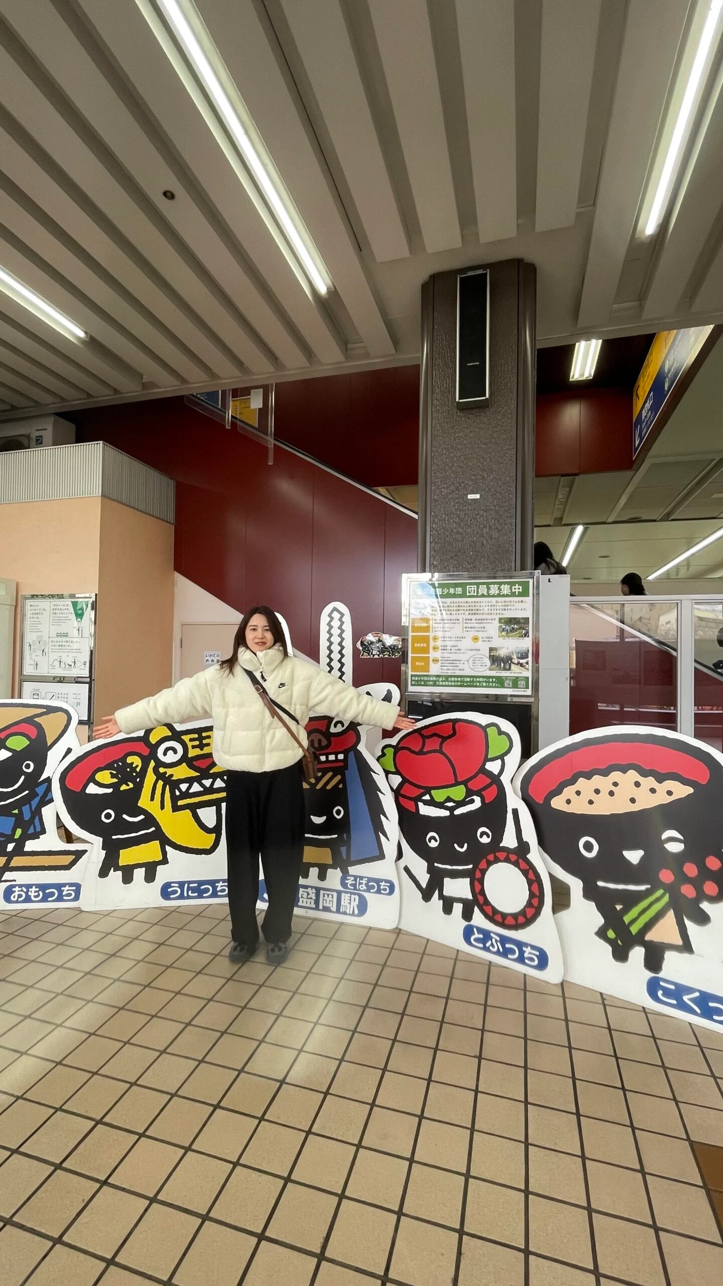 わんこきょうだいに囲まれている写真。そばっち隠してごめんね。