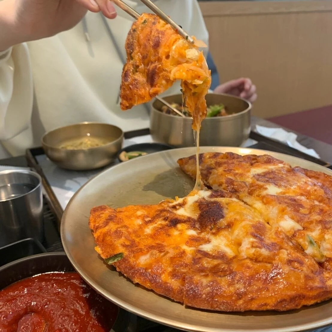 木覓山房 本店　チーズキムチチジミ