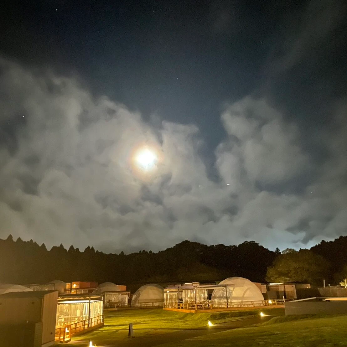 ISUMI Glamping Resort & Spa SOLAS 星空
