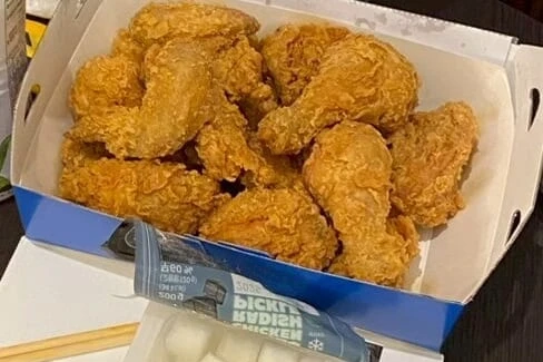 テイクアウトしたチキン