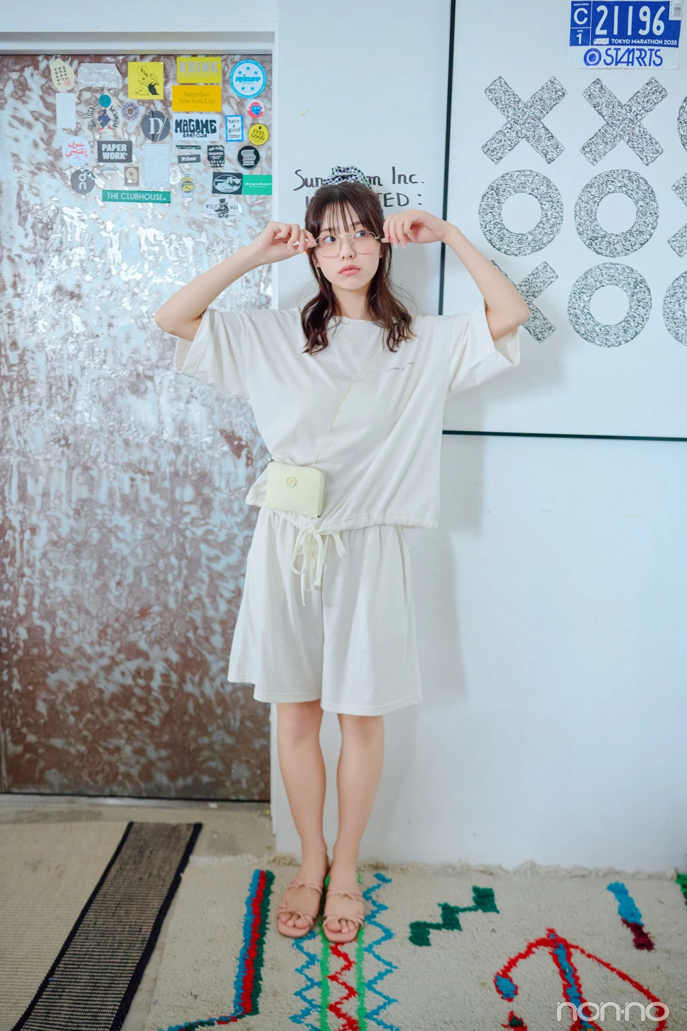 菊地姫奈の夏の肌見せルームウェアワンマイルのTシャツセット