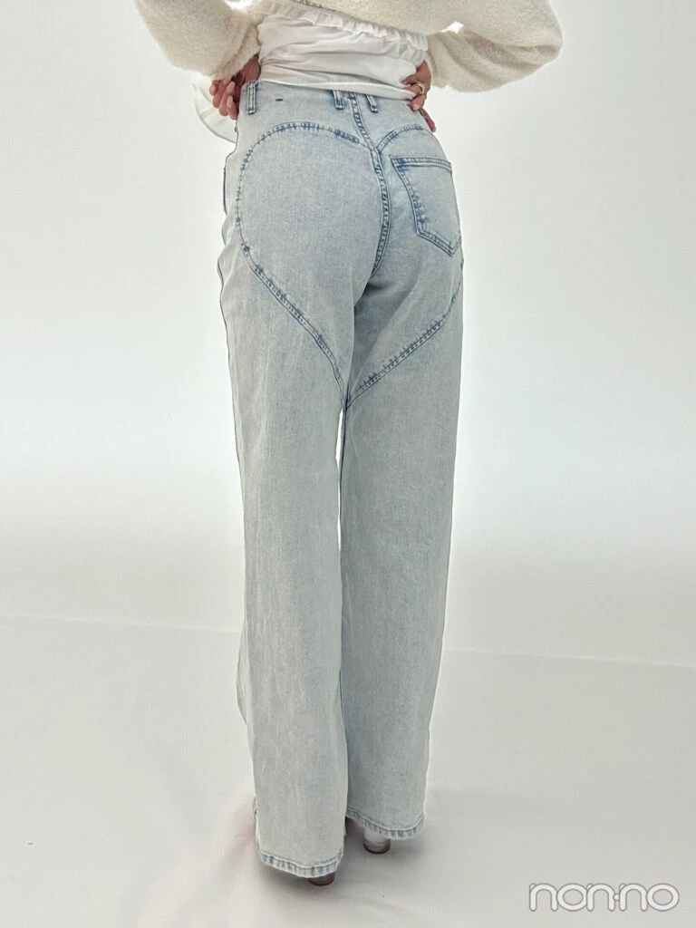 香音の私服のデニムのバックカット