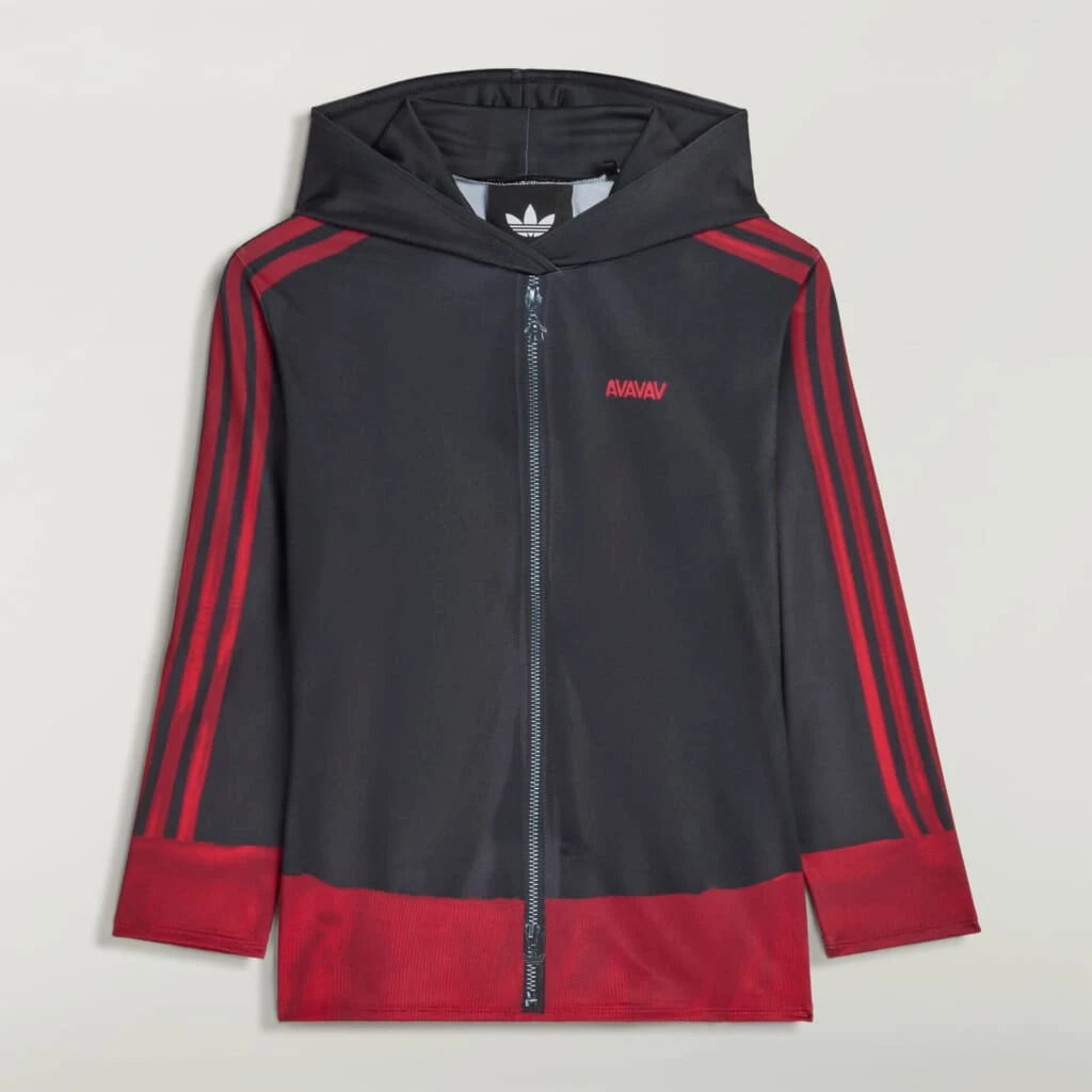 AV H Cropped BL (KF4971)