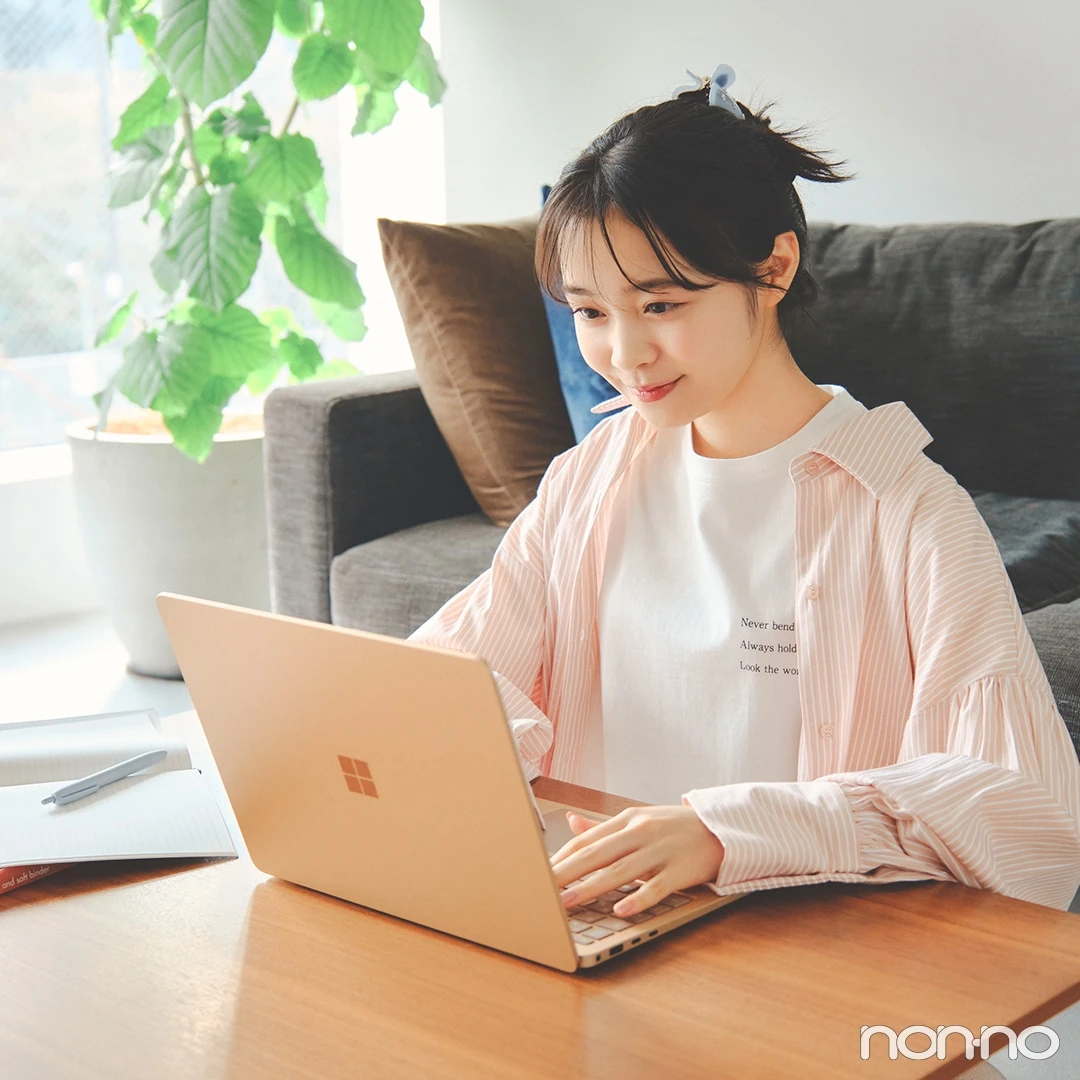 林芽亜里 Surface Laptop シリーズ