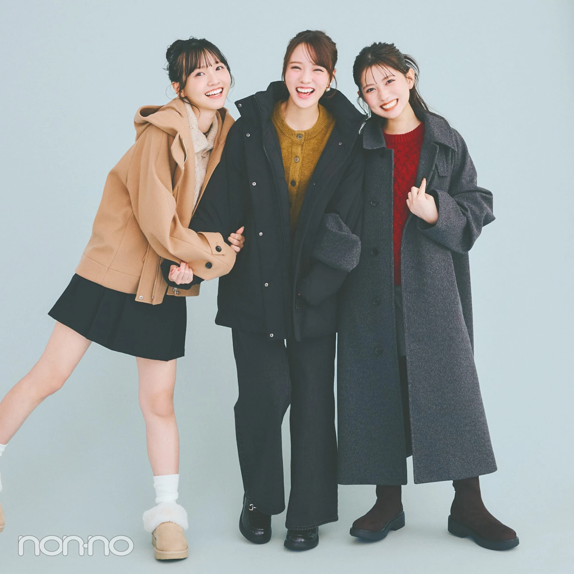 新作アウターを着たnon-no girlsの3人