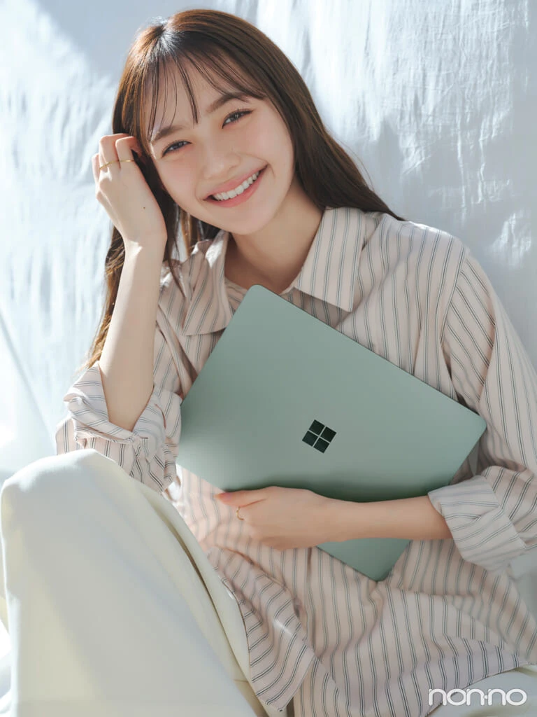 現役大学生 non-noモデル 加藤栞も感激した、“Surface だから”できること。