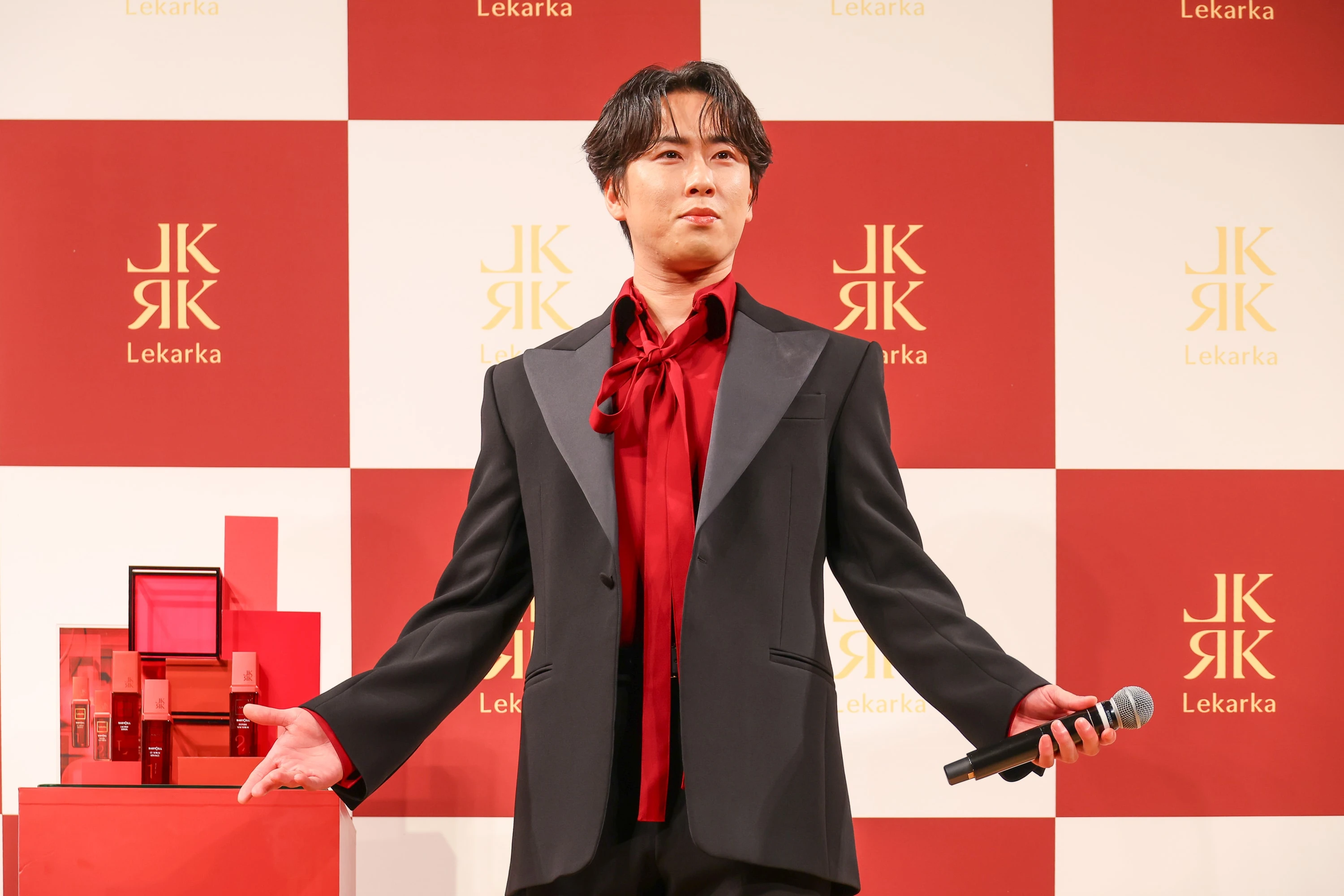 Snow Man・宮舘涼太】「ずっと言いたくて仕方なかった」ロイヤルなモチ
