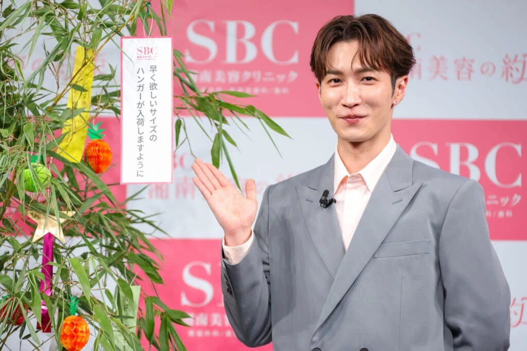 SBC湘南美容クリニックの新CM発表会に登壇したSnow Man渡辺翔太さん
