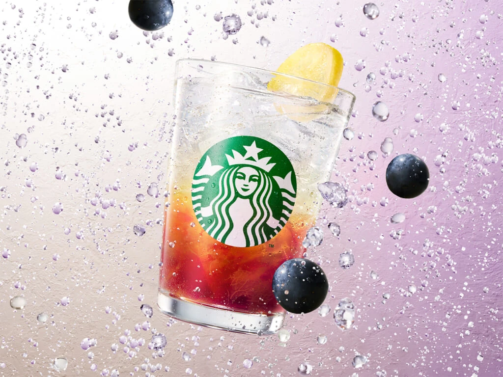スターバックス『チラックス ソーダ 巨峰』