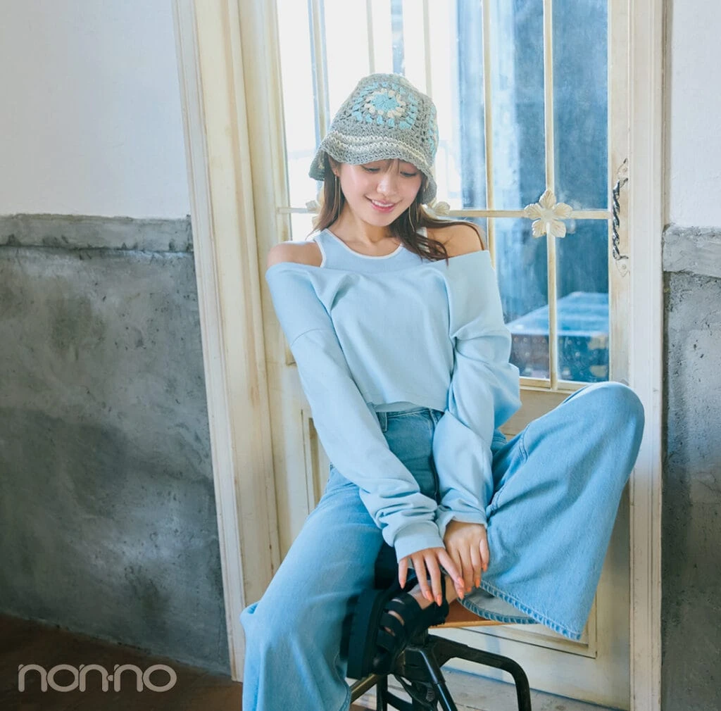 春服おすすめのレイヤードトップスを着た香音6
