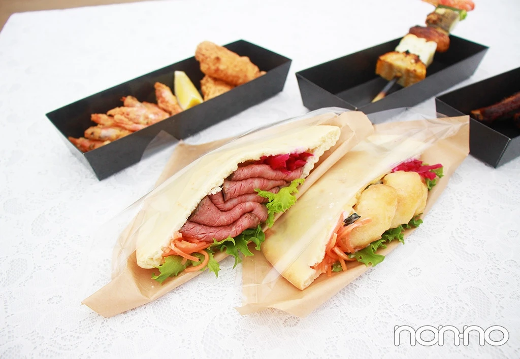 【屋台グルメ】ポークリブやシーフードの串焼きに、映えドリンク、アイス