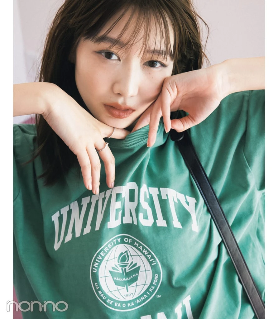 カレッジみTシャツを着た岡本夏美6