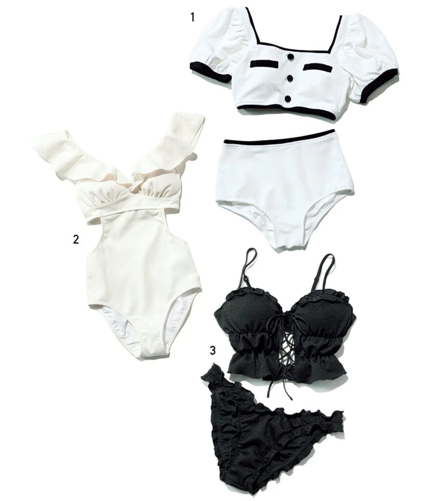 sugar nineの白の水着、San-ai Resortのショルダーフリルのワンピース水着、ラヴィジュール のレースアップ&フリルの黒の水着