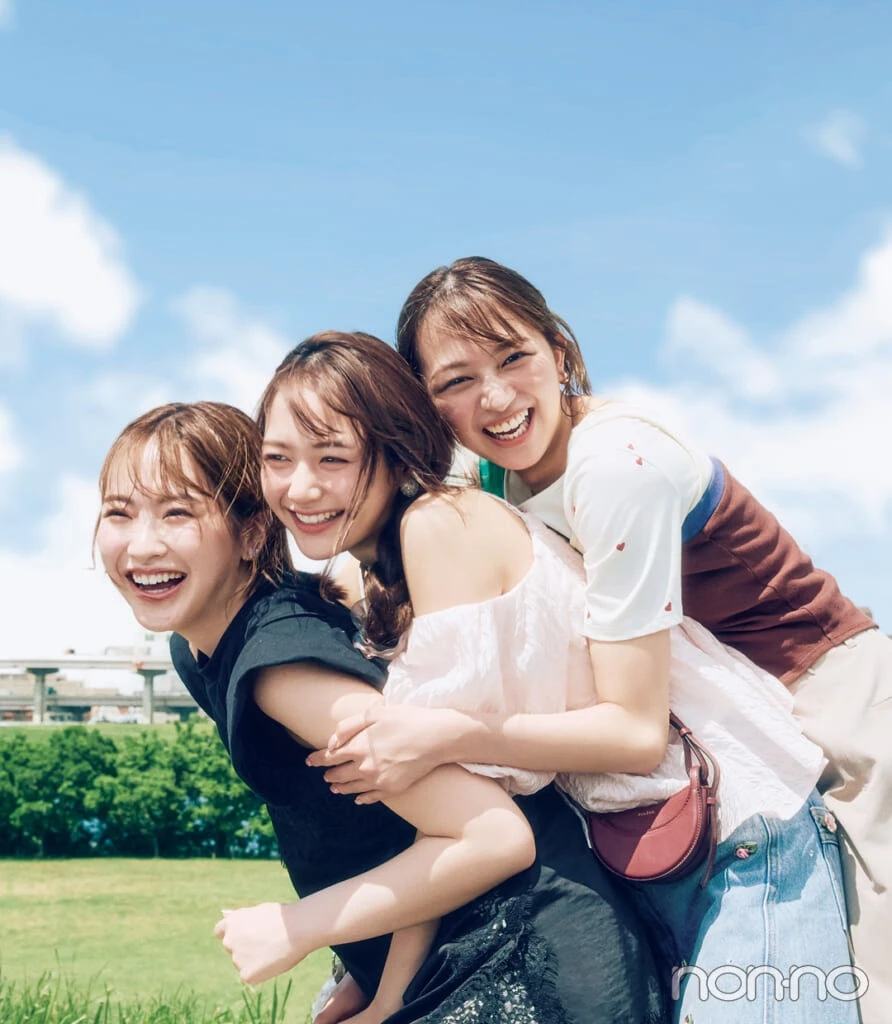 村上なずな、加藤栞、佐藤和奏の夏着回しモデルカット2-1