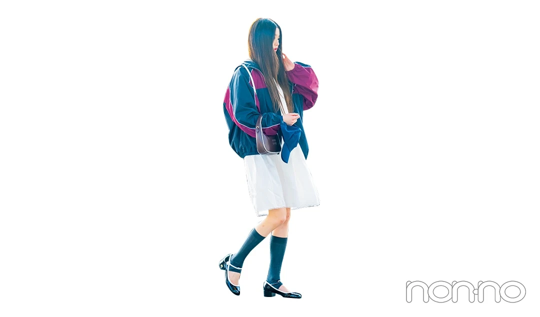 IVEのウォニョン 写真：アフロ