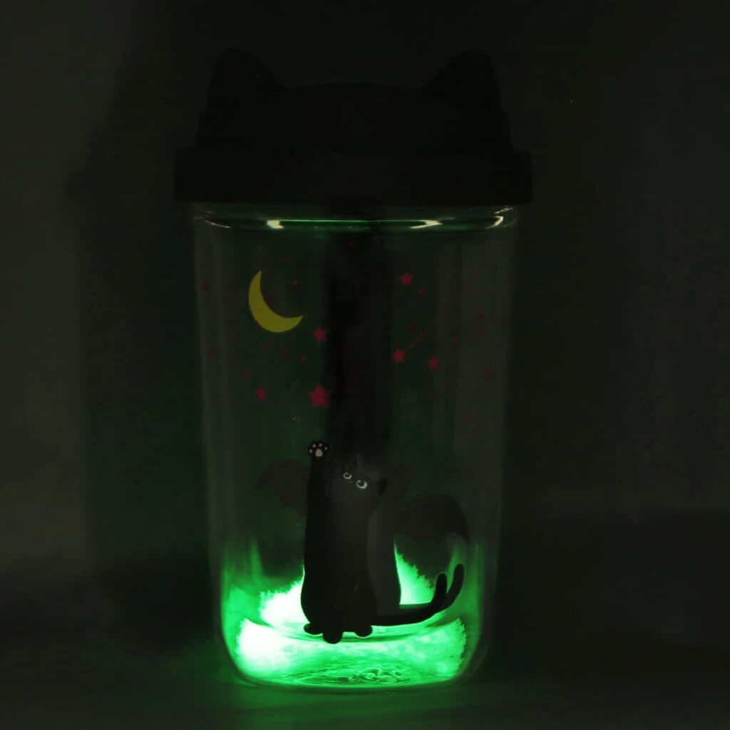 暗闇に置いたハロウィン2026ダブルウォール耐熱グラスカップキャットグローインザダーク355ml